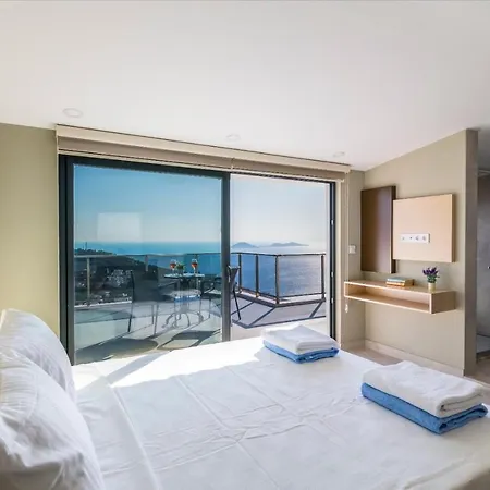 וילה Sleeps 6 With Pool Air Con And Wifi